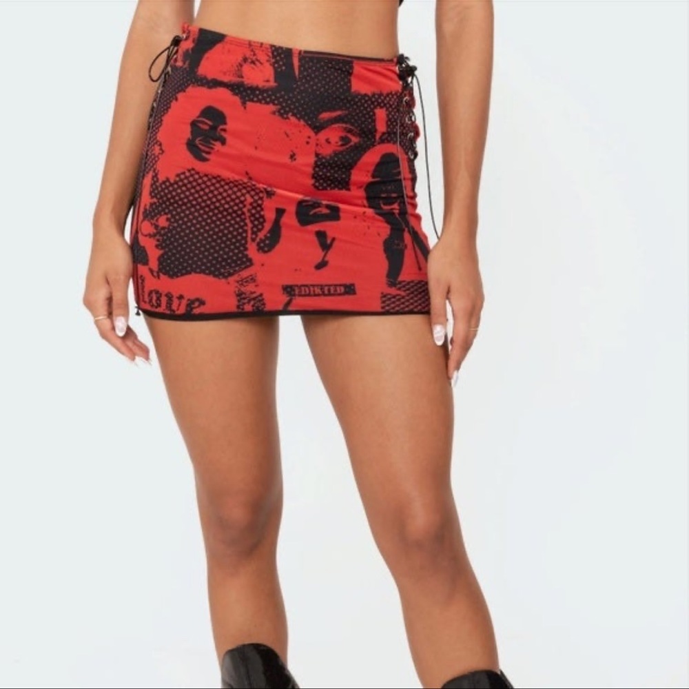 EDIKTED mini skirt